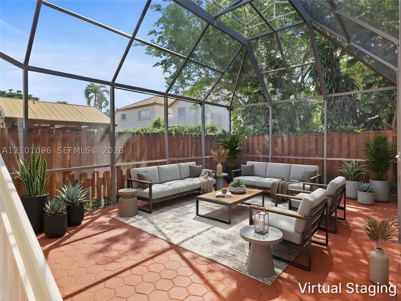 9776 Nw 30th St - Photo 4 of 50
