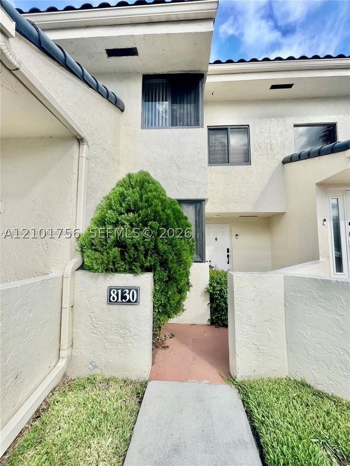 8130 Nw 15th Mnr #8130 - Photo 2 of 28