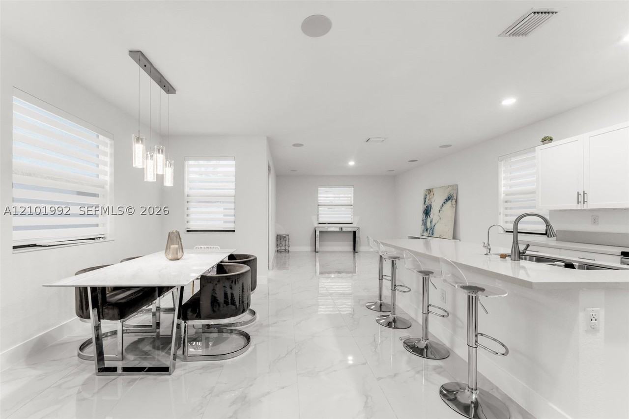 10964 W 35th Ln #10964 - Photo 5 of 31