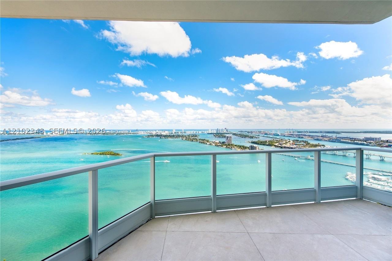 2020 N Bayshore Dr #4502 - Photo 5 of 43