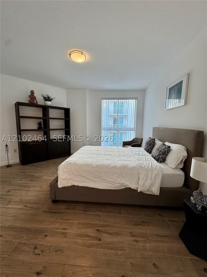 7275 Sw 90th Way #301 - Photo 7 of 12