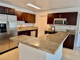 1548 Sw 5th Pl #3 - Photo 1 of 1