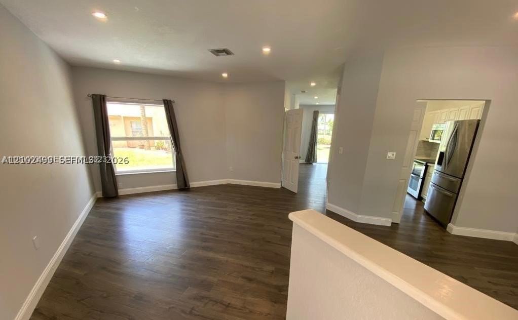 667 Nw 170th Ter #667 - Photo 4 of 50