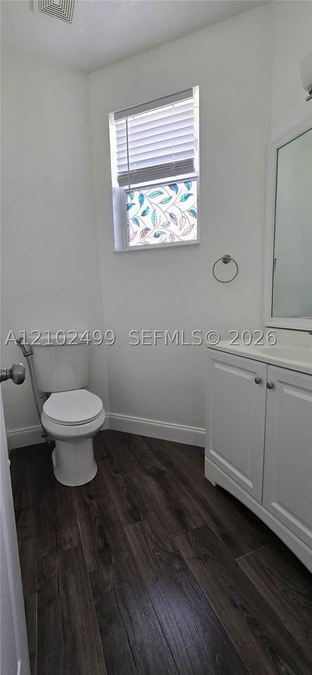 667 Nw 170th Ter #667 - Photo 7 of 50