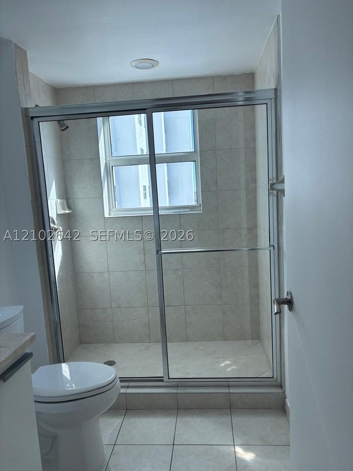 15051 Royal Oaks Ln #1606 - Photo 6 of 17