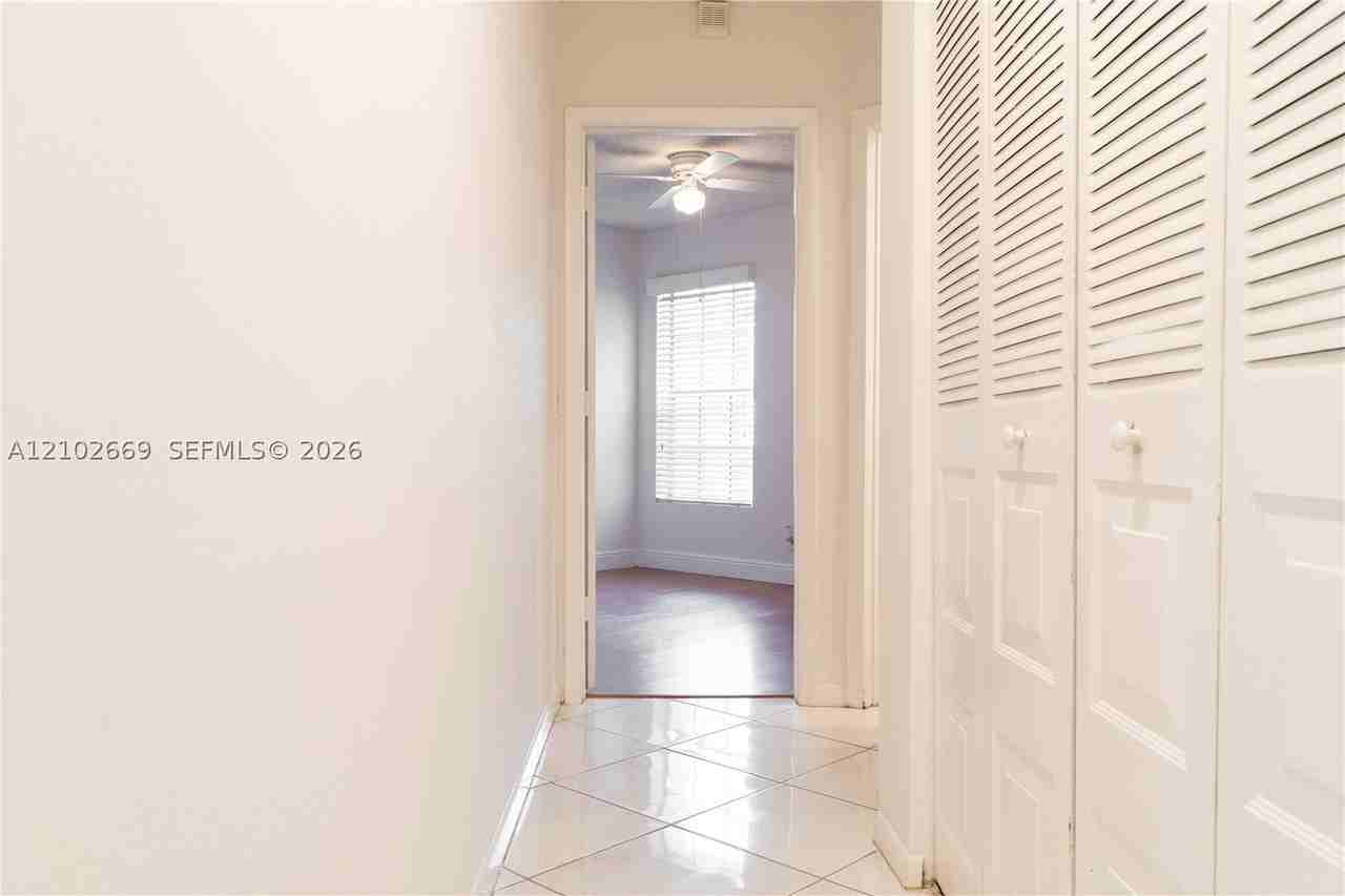 1341 Seagrape Cir #1341 - Photo 3 of 21