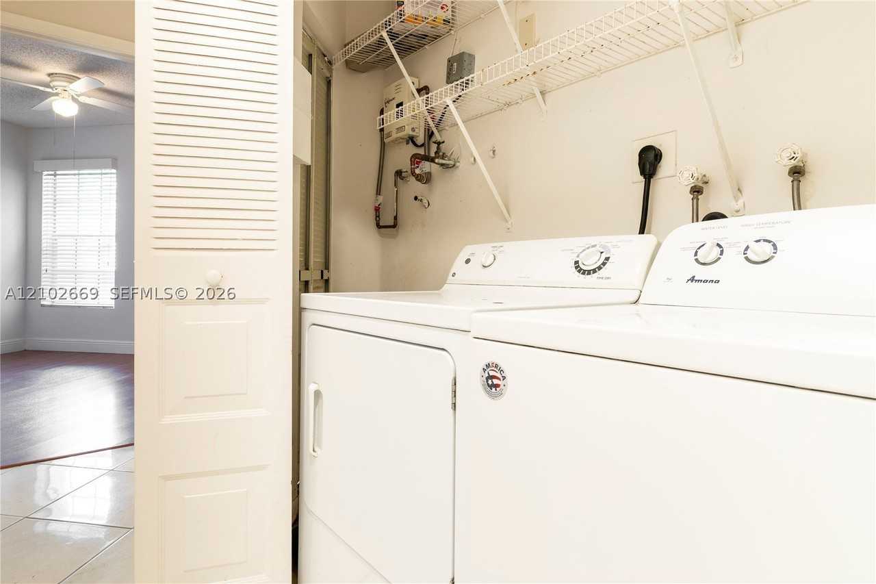 1341 Seagrape Cir #1341 - Photo 7 of 21