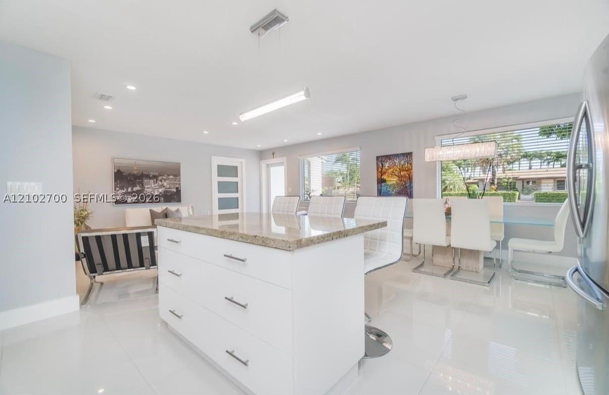 9350 Sw 45th Ter #9350 - Photo 5 of 16