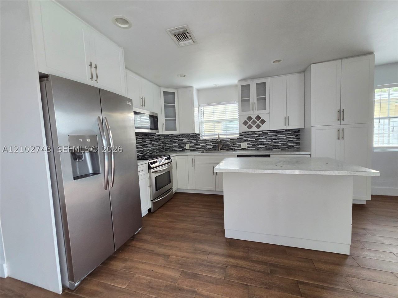 7761 Nw 41st St #7761 - Photo 3 of 41