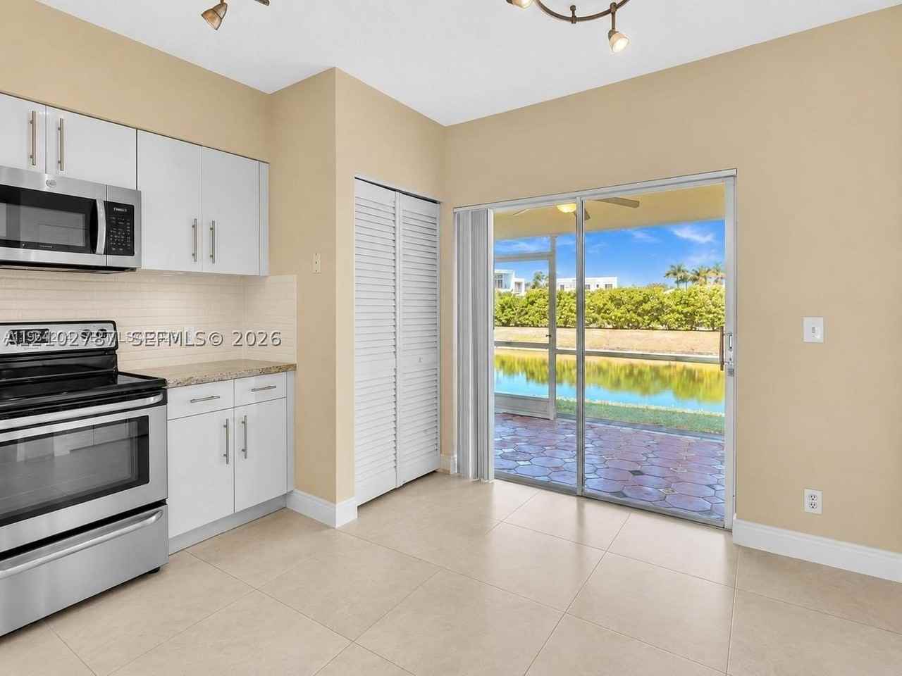 60 Key West Ct #60 - Photo 7 of 20