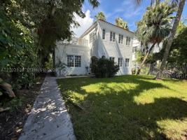 featured image of 912 Euclid Ave #4