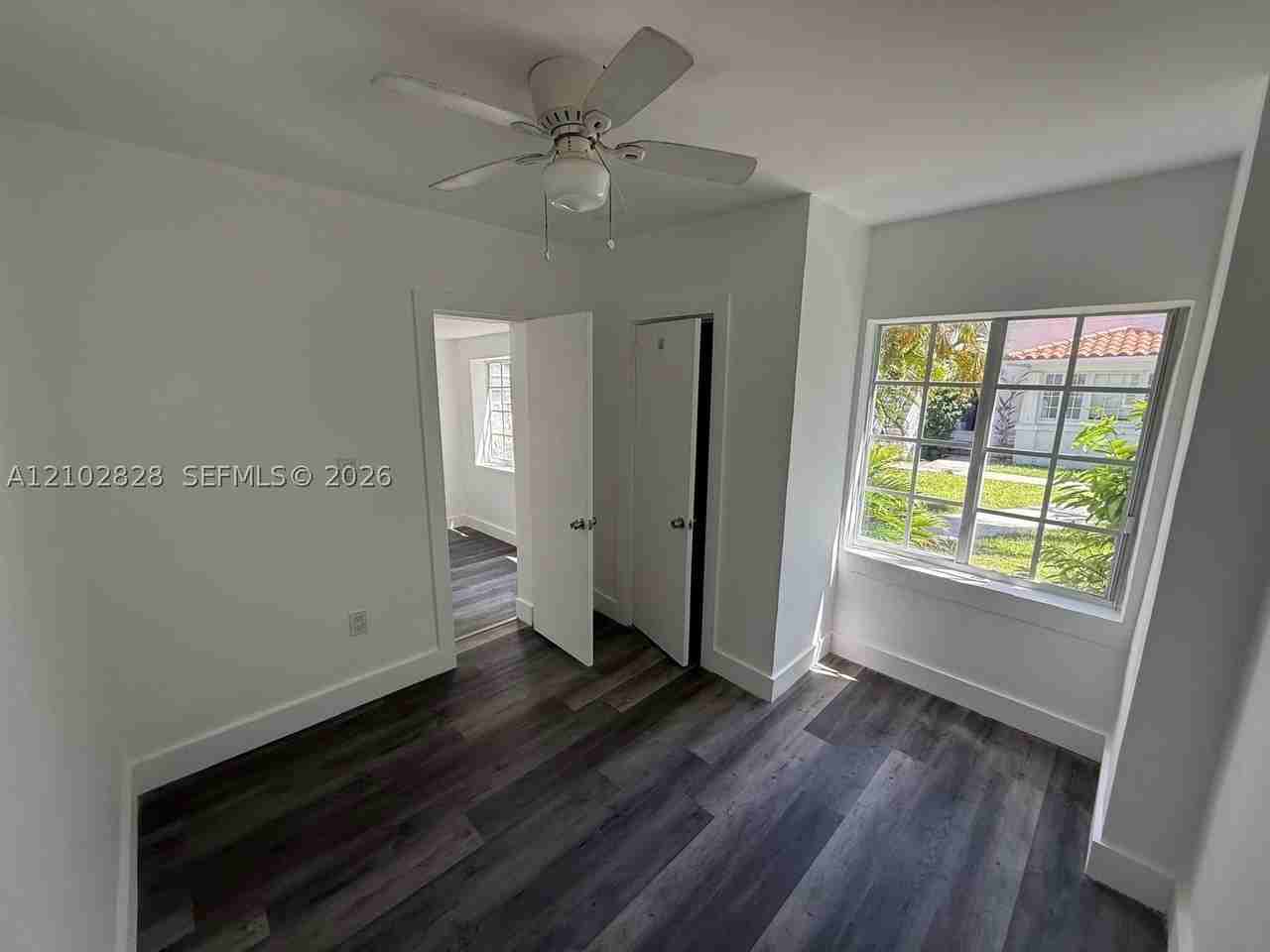 912 Euclid Ave #4 - Photo 6 of 17
