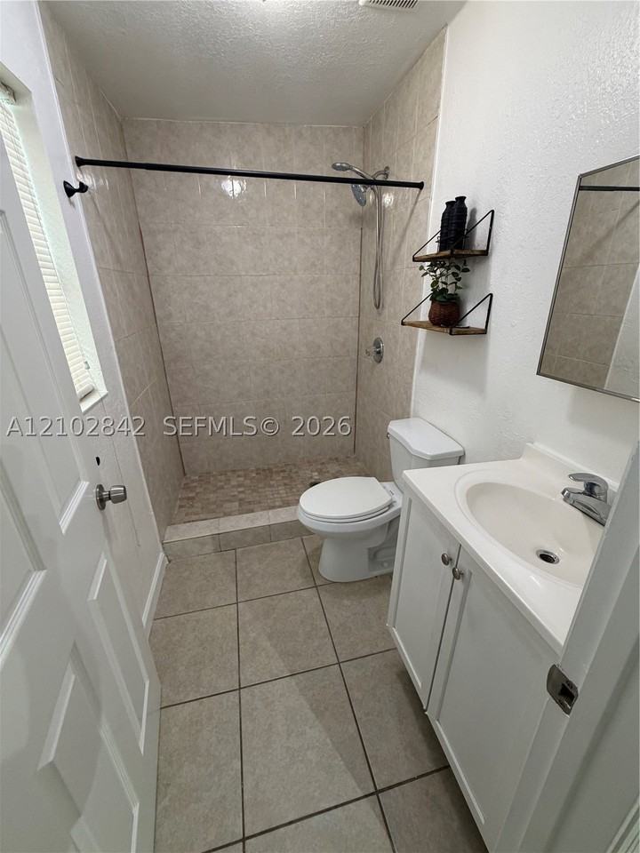 2951 Nw 154th Ter #2 - Photo 7 of 11