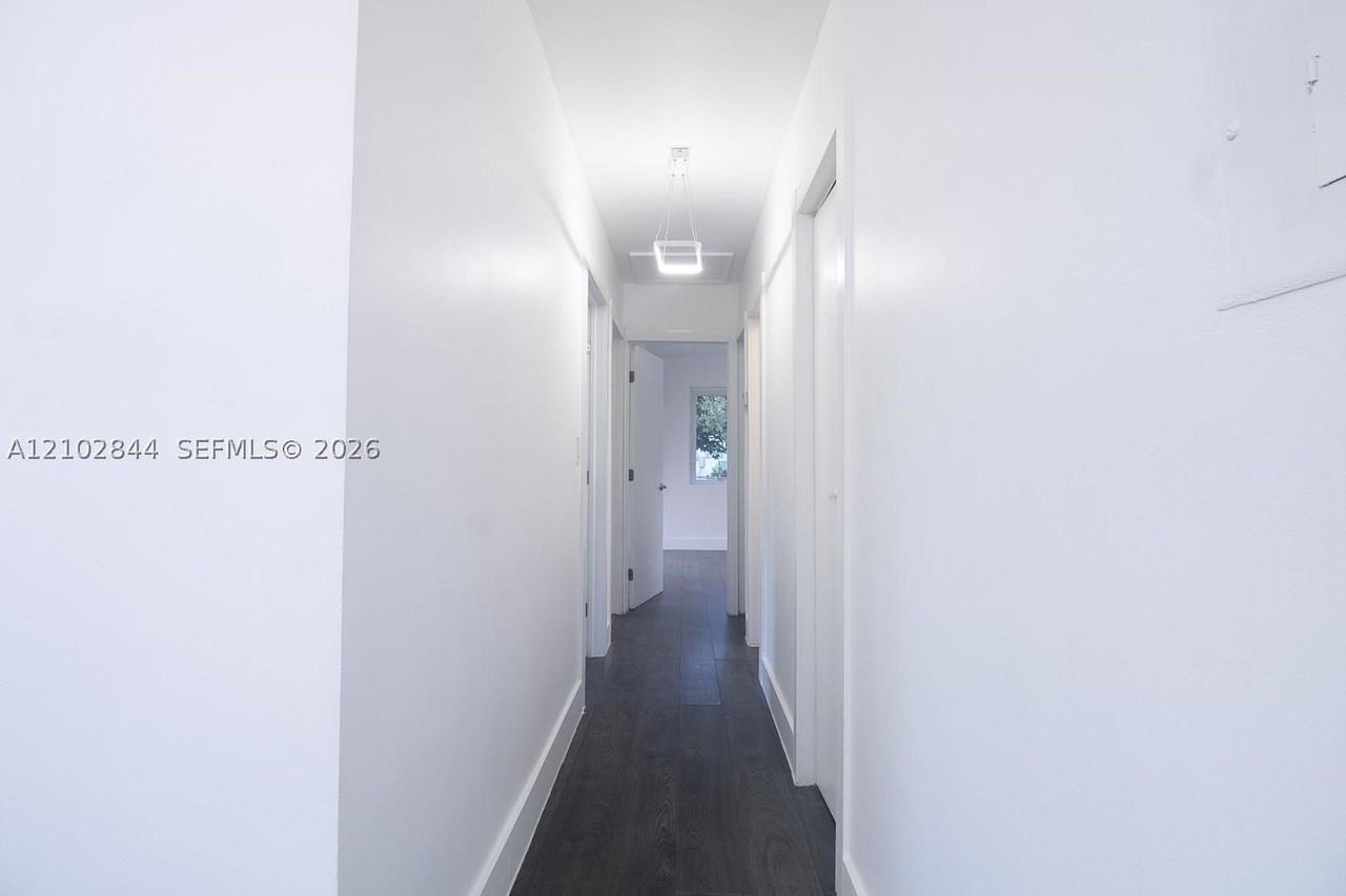 340 Nw 132nd St #1 - Photo 6 of 22