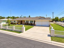 featured image of 1400 Stetson Ave #1