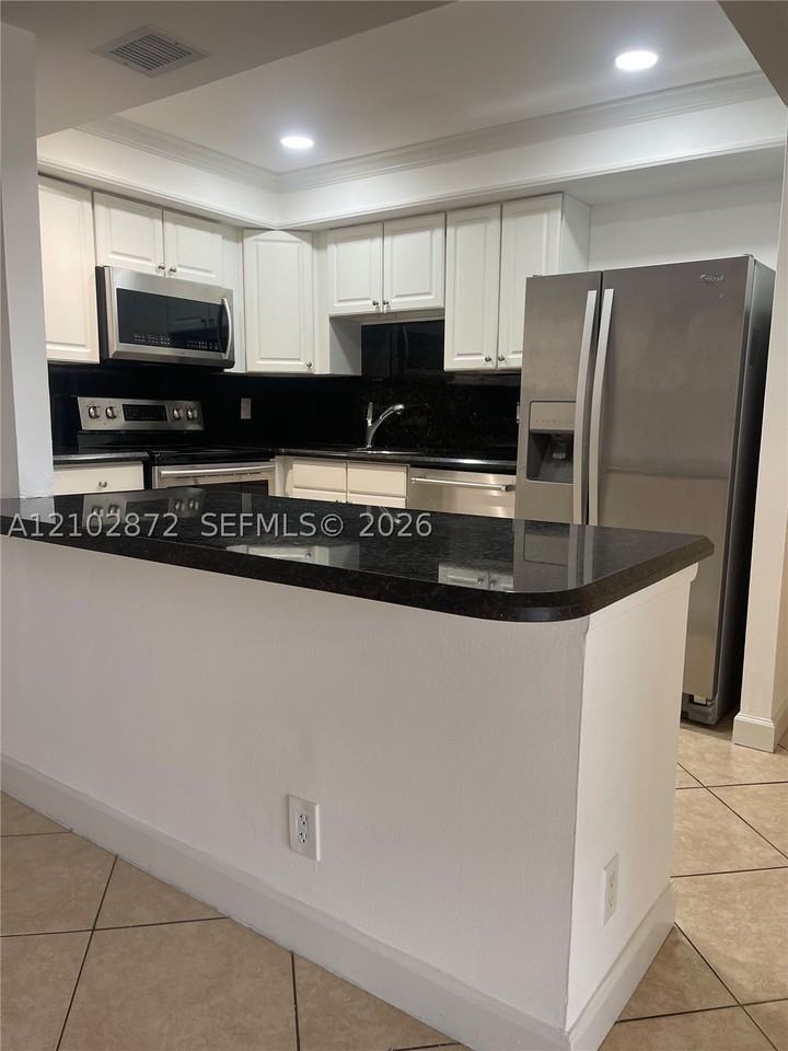 3321 Quail Close #17 - Photo 4 of 11