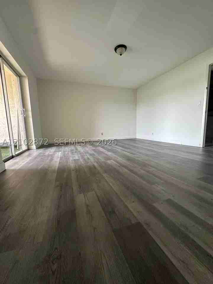 3321 Quail Close #17 - Photo 6 of 11