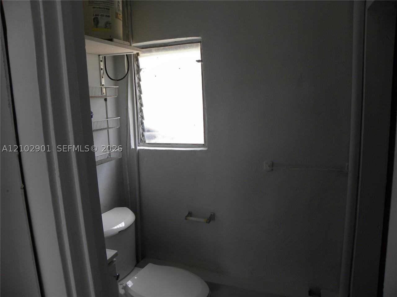 214 Nw 49th Ave #REAR - Photo 7 of 10
