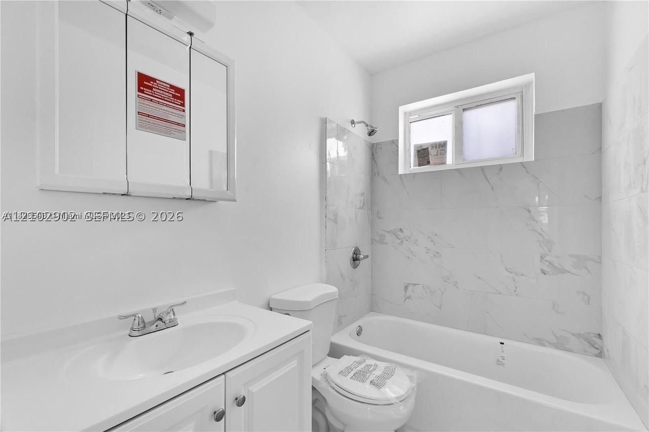 780 73rd St #9 - Photo 6 of 8