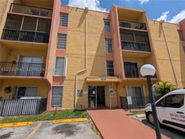 featured image of 4721 Nw 7th St