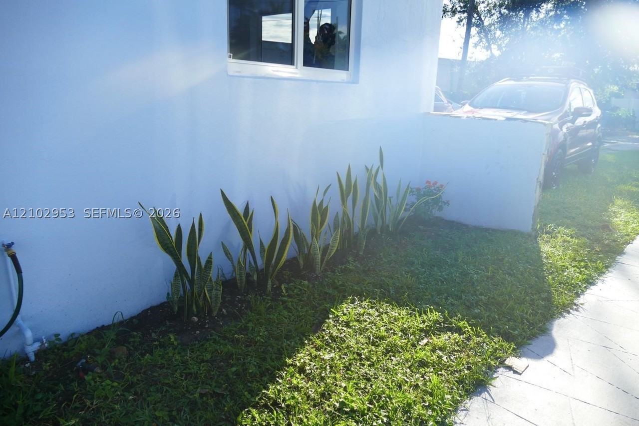 1253 Nw 32nd Ct #1253 - Photo 2 of 22