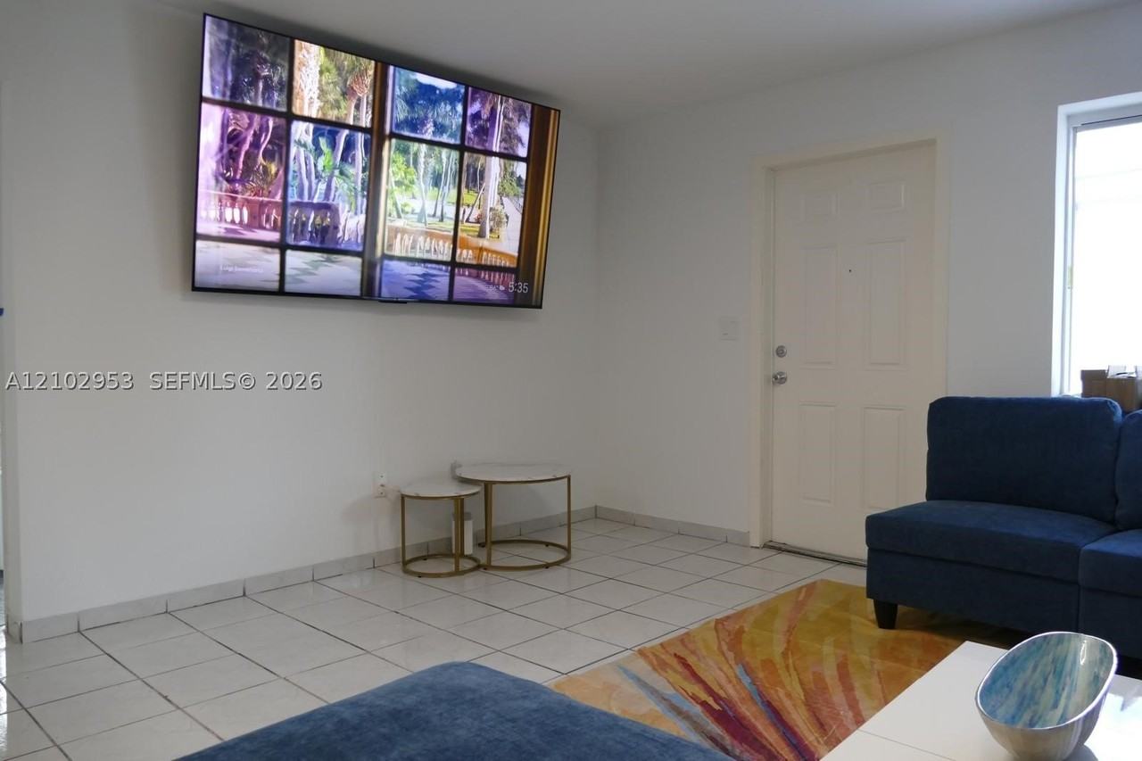 1253 Nw 32nd Ct #1253 - Photo 6 of 22
