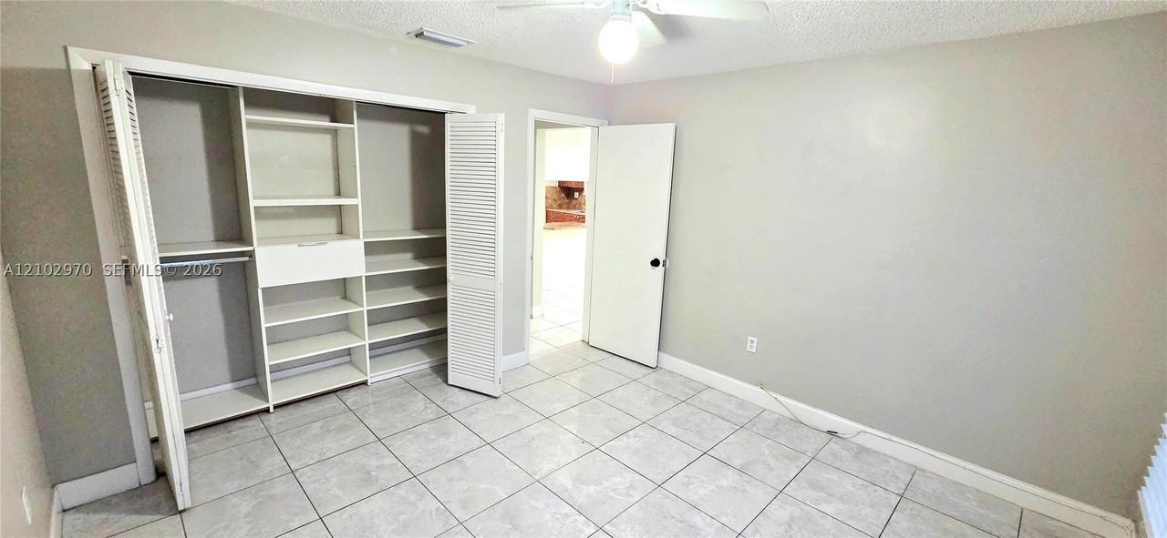 208 Nw 56th Ave #BACK - Photo 2 of 12