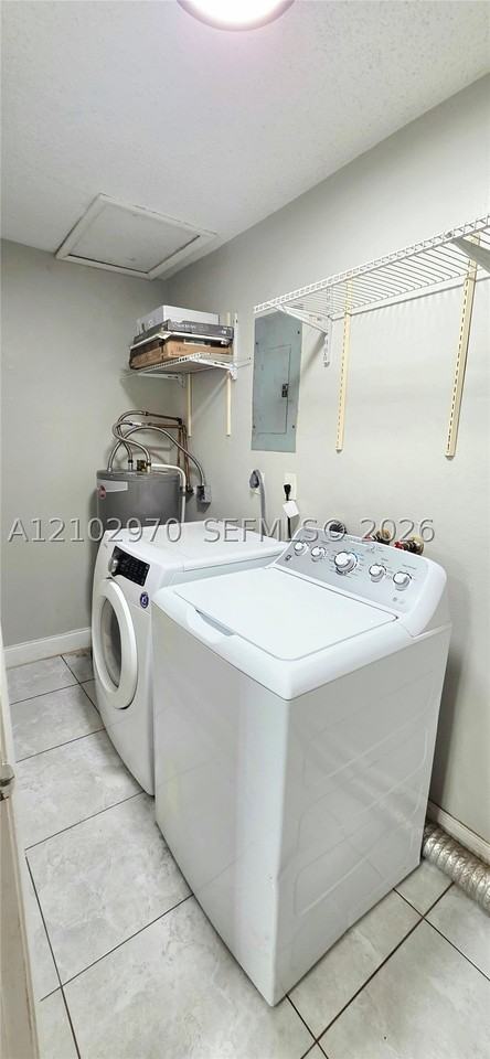 208 Nw 56th Ave #BACK - Photo 3 of 12