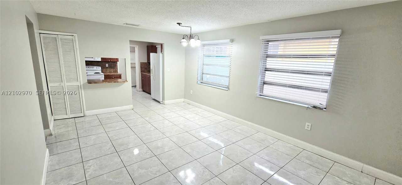 208 Nw 56th Ave #BACK - Photo 7 of 12