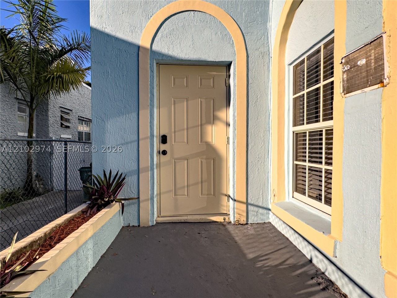 1845 Sw 11th St #2 - Photo 3 of 16