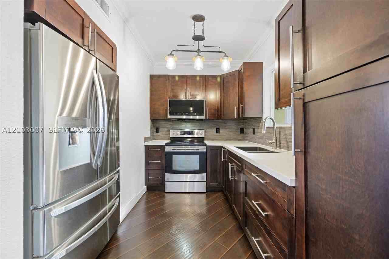 7230 Nw 174th Ter #204 - Photo 2 of 25