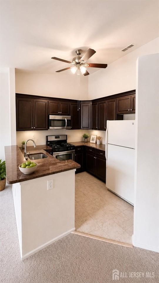 4313 Bayberry Ct - Photo 5 of 20
