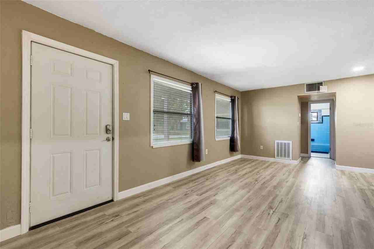3341 Croton Ter - Photo 4 of 46