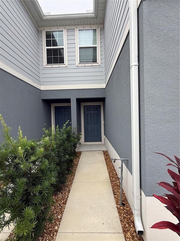 4724 Old Blush St - Photo 3 of 30