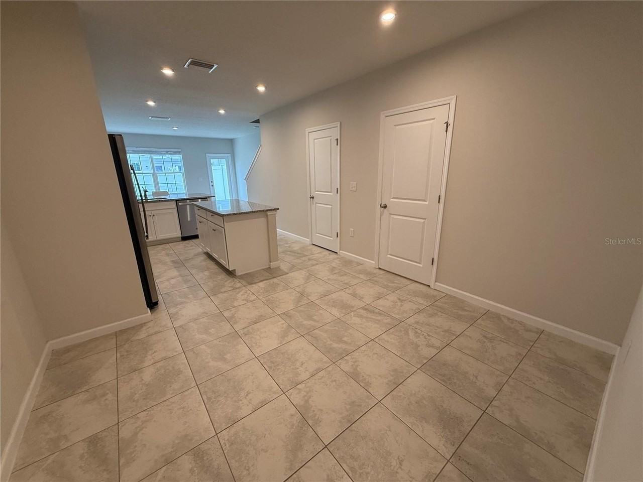 4724 Old Blush St - Photo 4 of 30