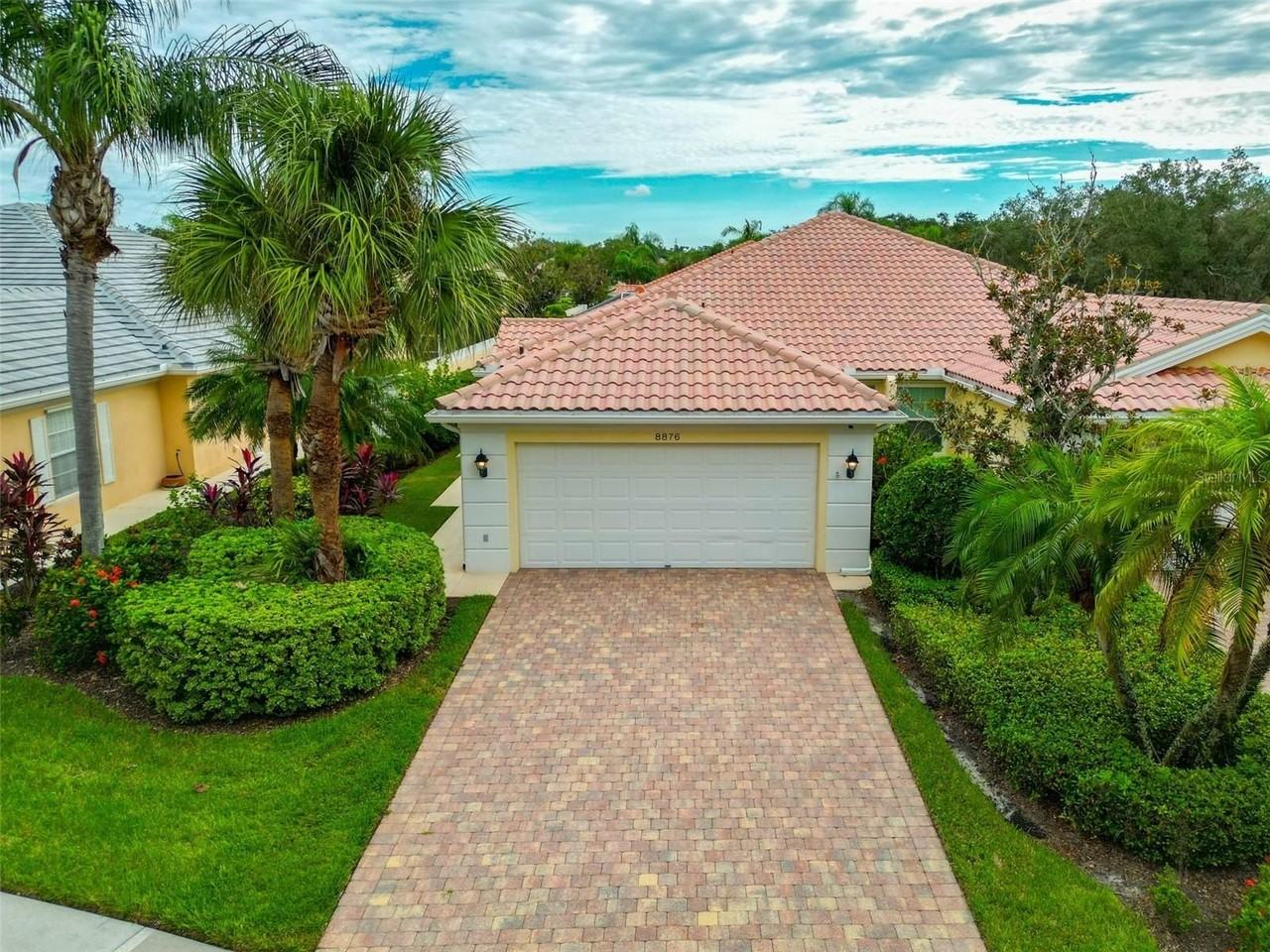 8876 Estepona Ct - Photo 2 of 50