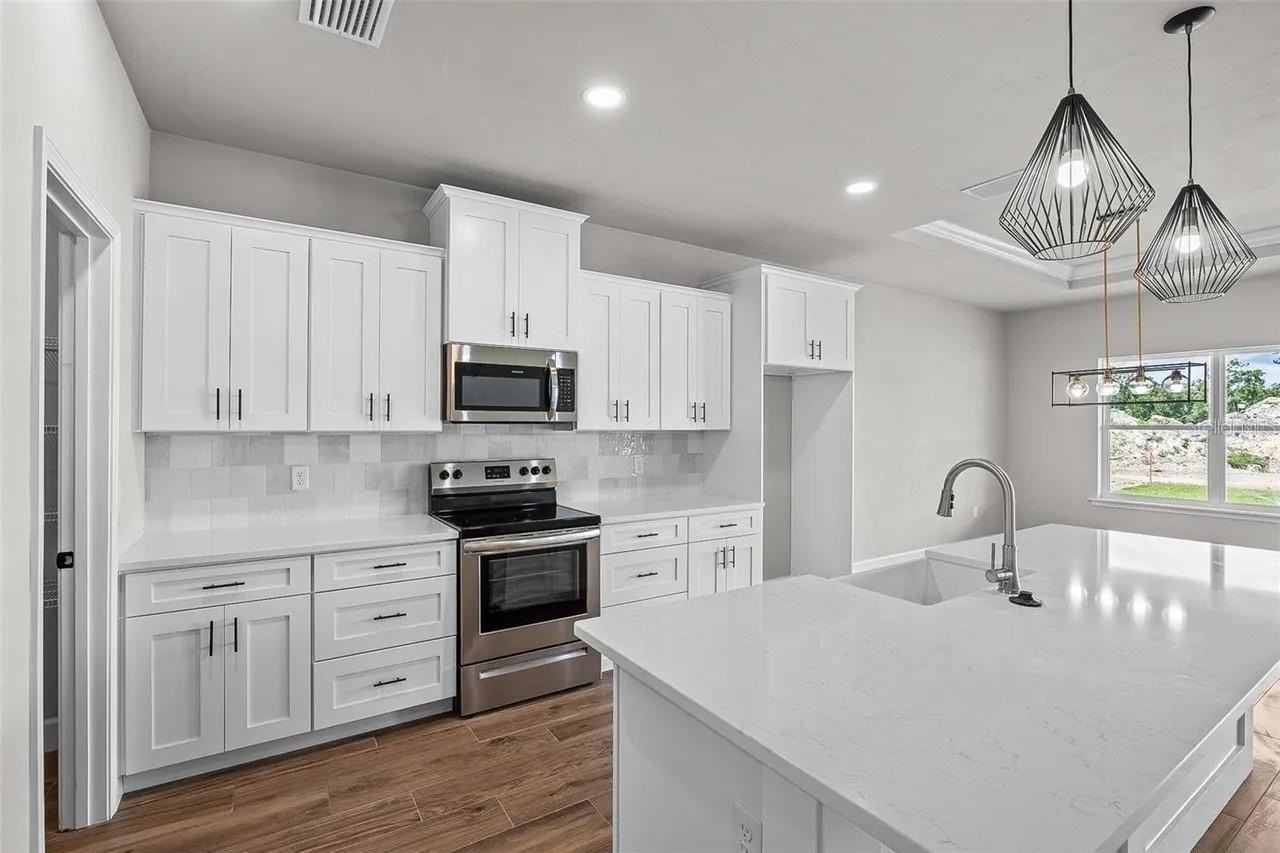 6724 Sw 12th Ln - Photo 4 of 21