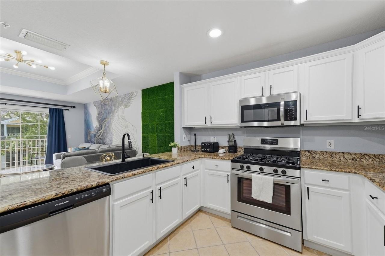 1310 Seven Eagles Ct #202 - Photo 6 of 25