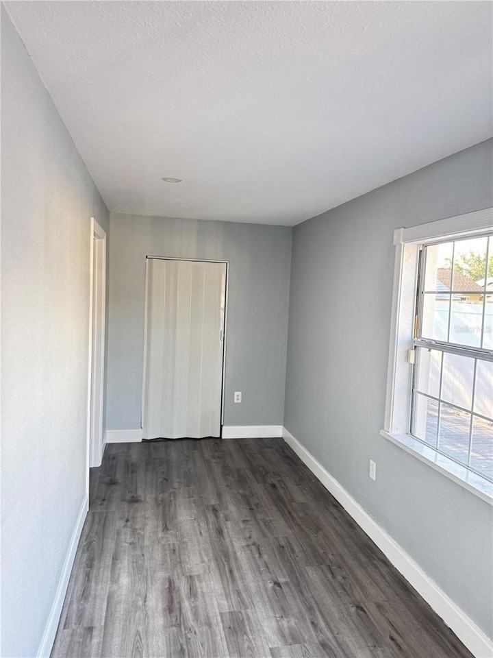 3422 Jon Jon Dr #2 - Photo 4 of 13