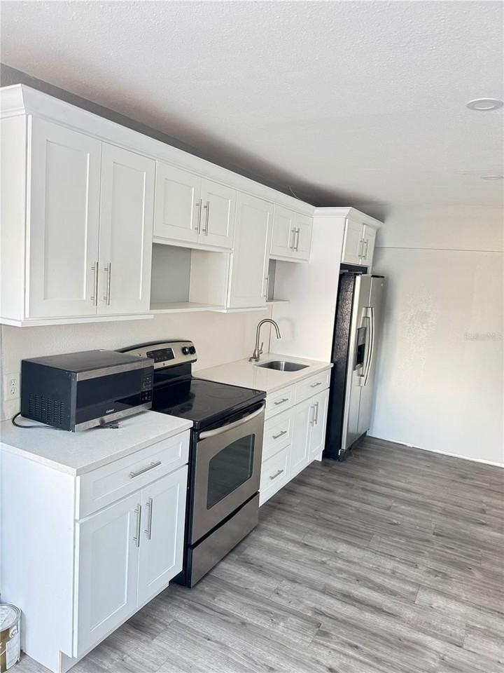 3422 Jon Jon Dr #2 - Photo 5 of 13