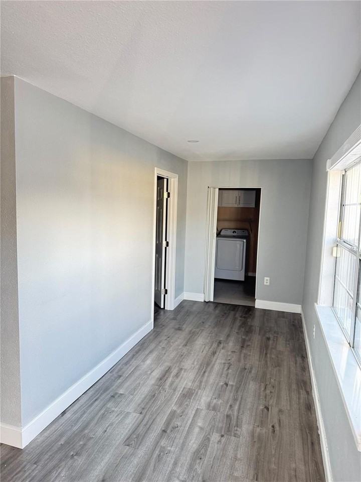 3422 Jon Jon Dr #2 - Photo 6 of 13