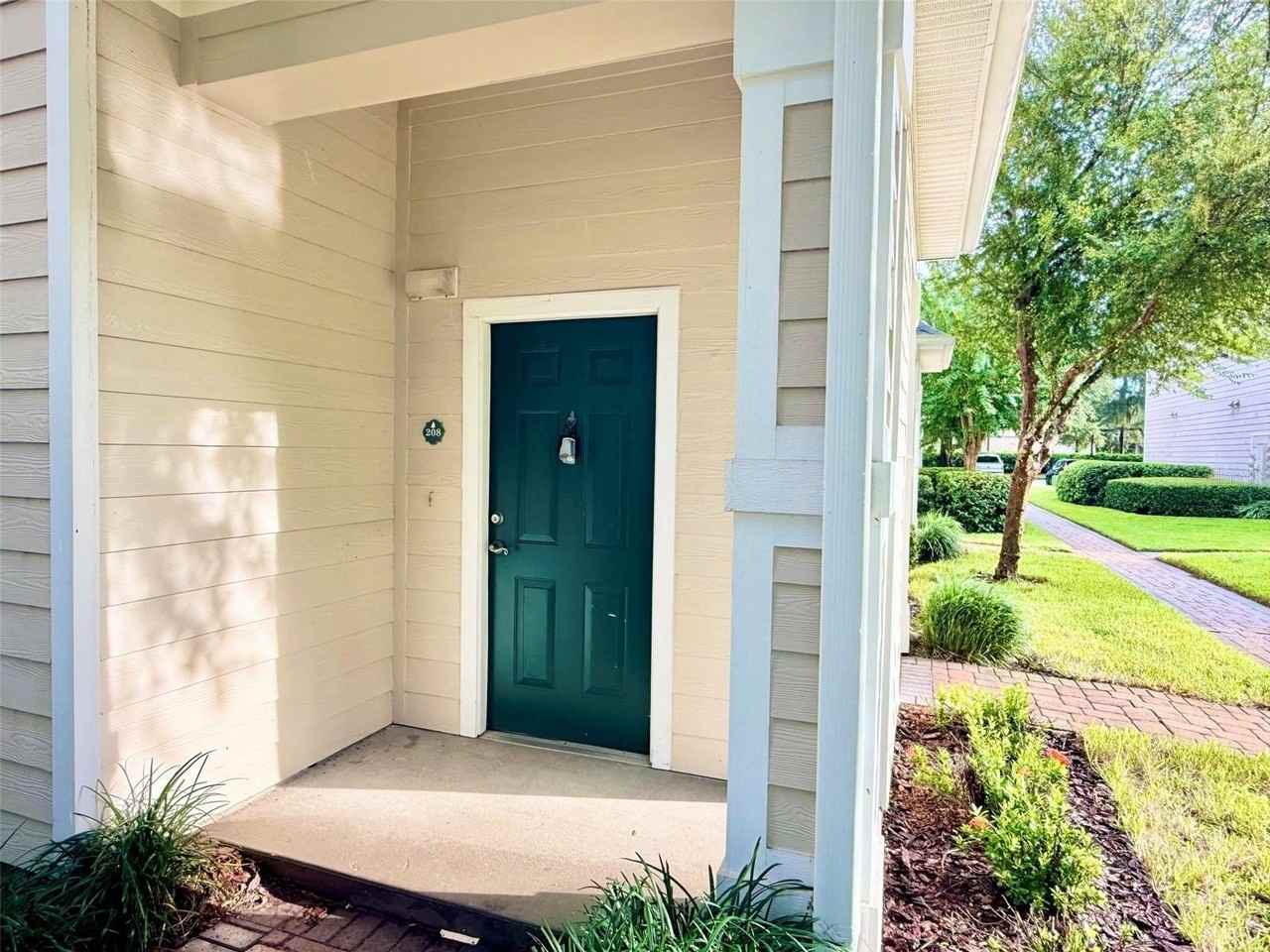 417 Southern Pecan Cir #208 - Photo 4 of 40
