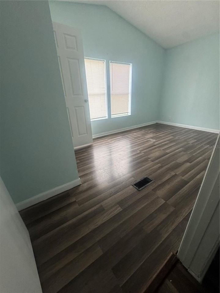 2360 Plum Ave - Photo 2 of 7