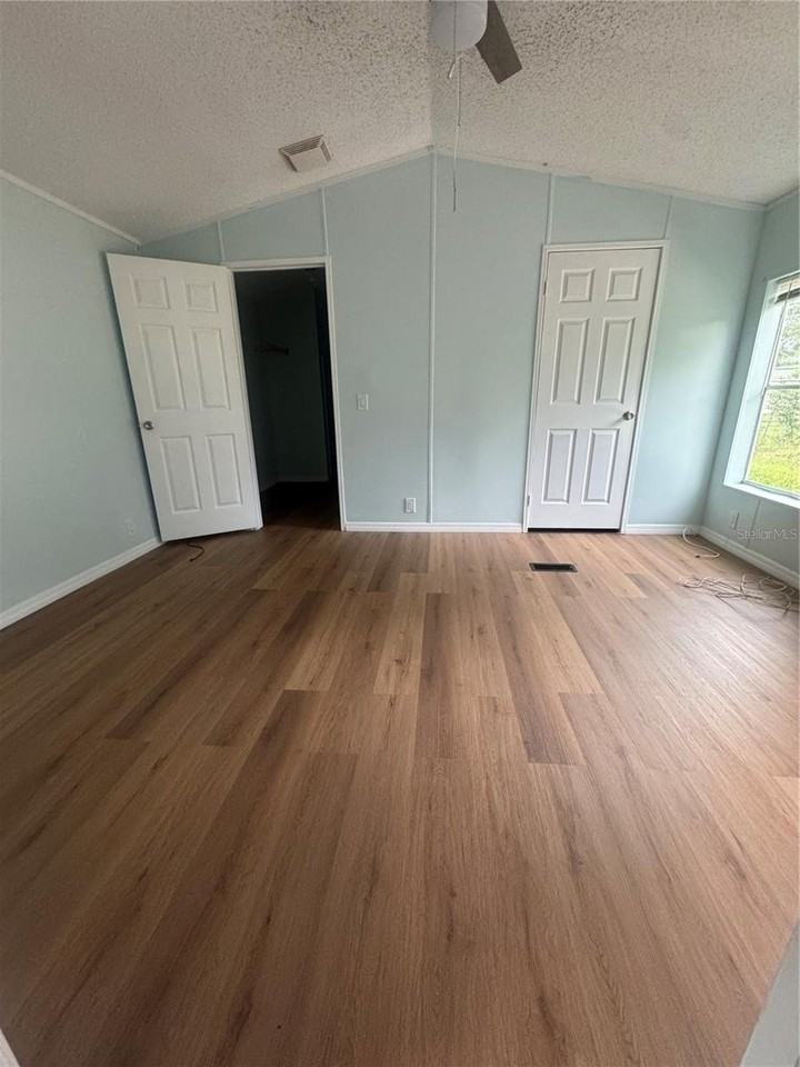 2360 Plum Ave - Photo 4 of 7