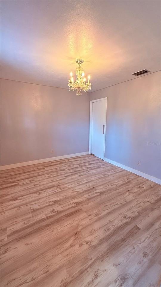 548 Martin Luther King Blvd Ne - Photo 5 of 39