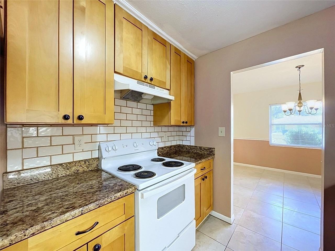 903 Tangelo Pl - Photo 6 of 37