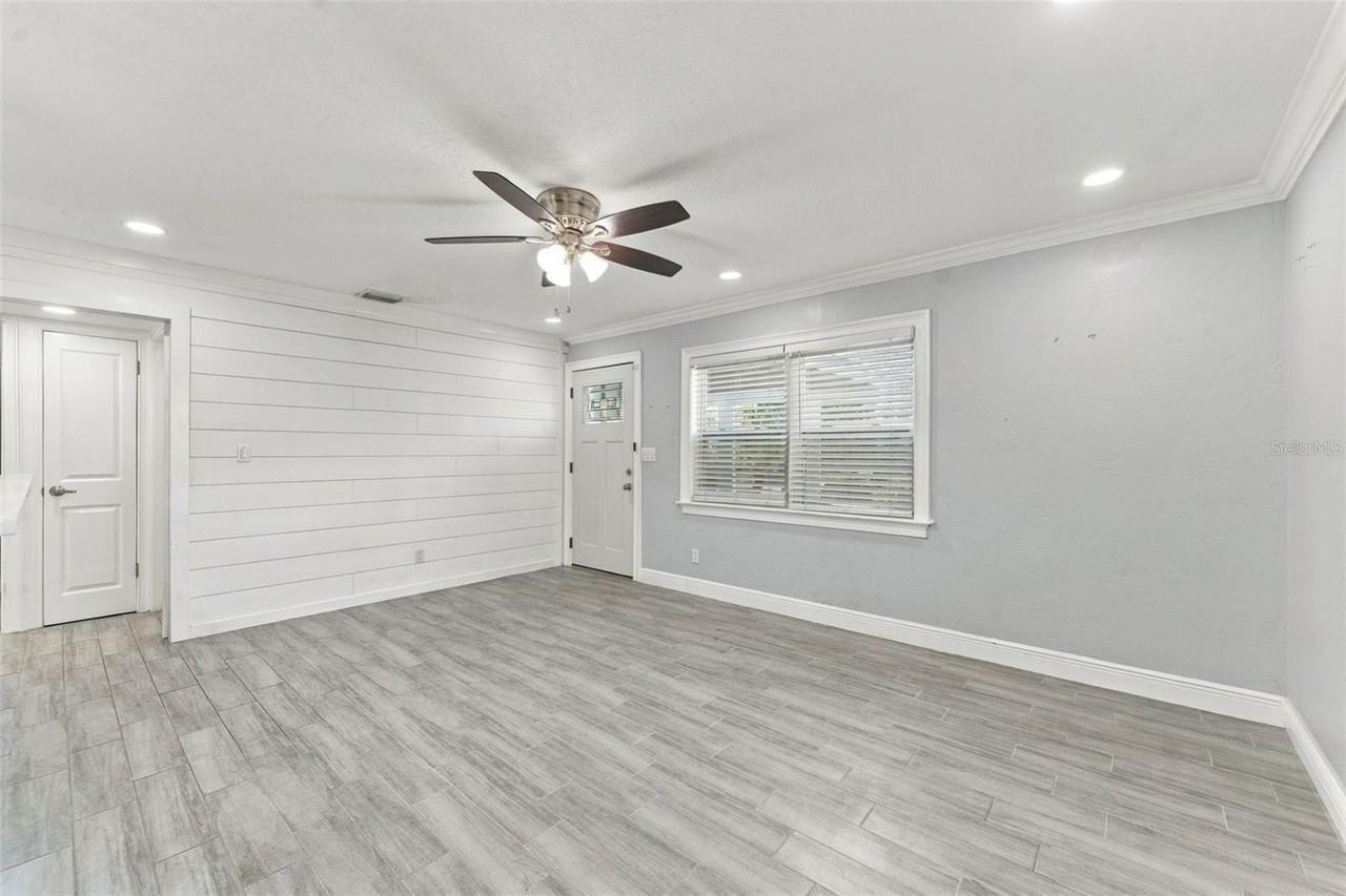 5143 Newton Ave S - Photo 6 of 17