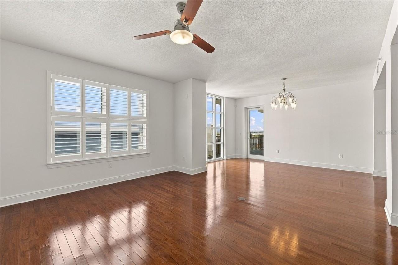 1227 E Madison St #903 - Photo 7 of 50