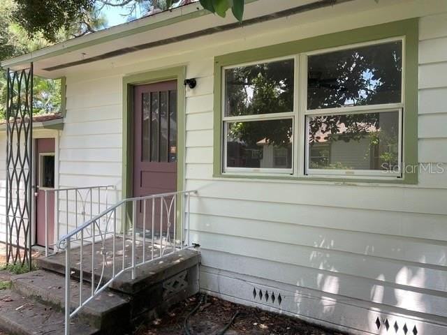 2919 Dartmouth Ave N #1-2 - Photo 2 of 8