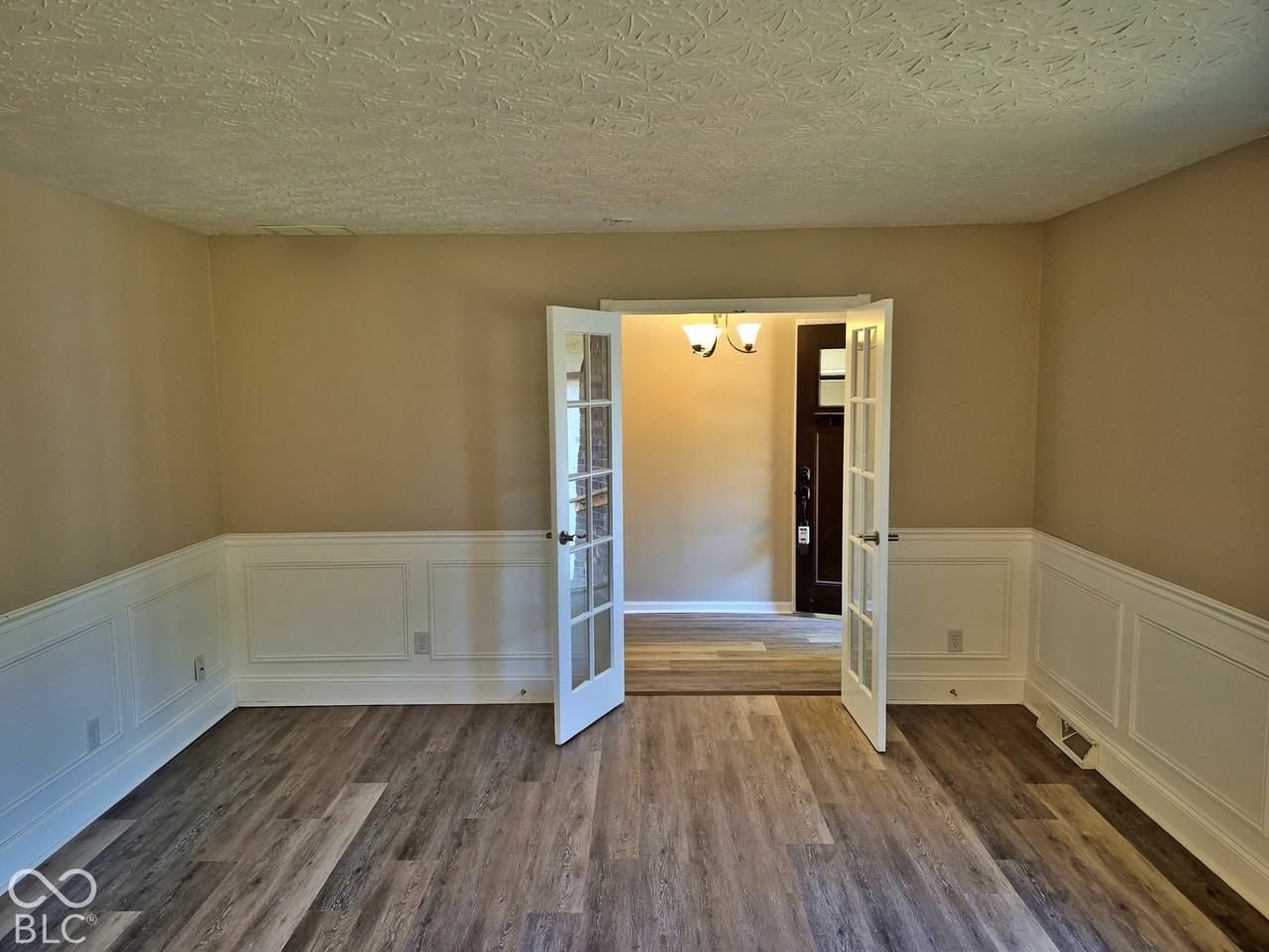 4377 W Fairview Rd - Photo 5 of 22